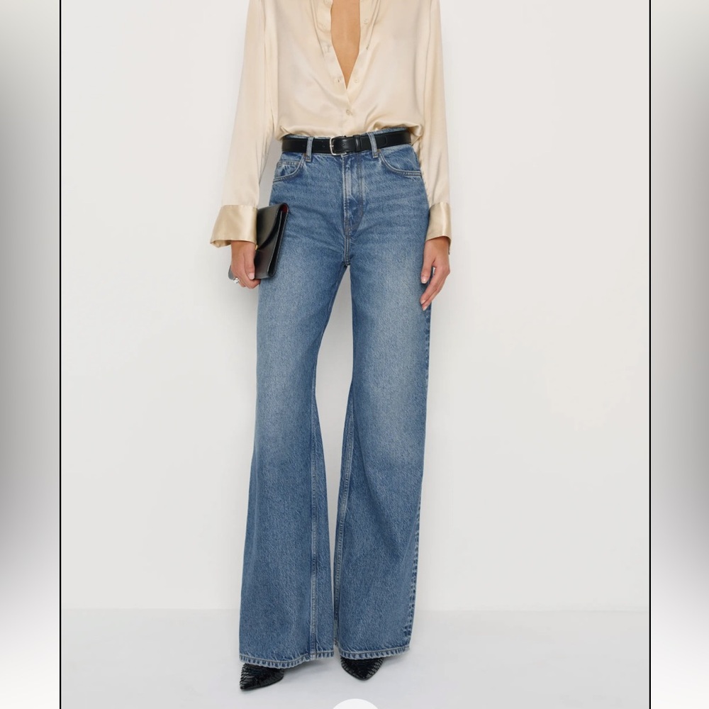 Reformation Cary High Rise slouchy wide leg jeans size 27